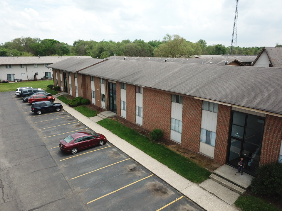 Exterior layout at Elkhart Green Apartments, Elkhart, IN 46517