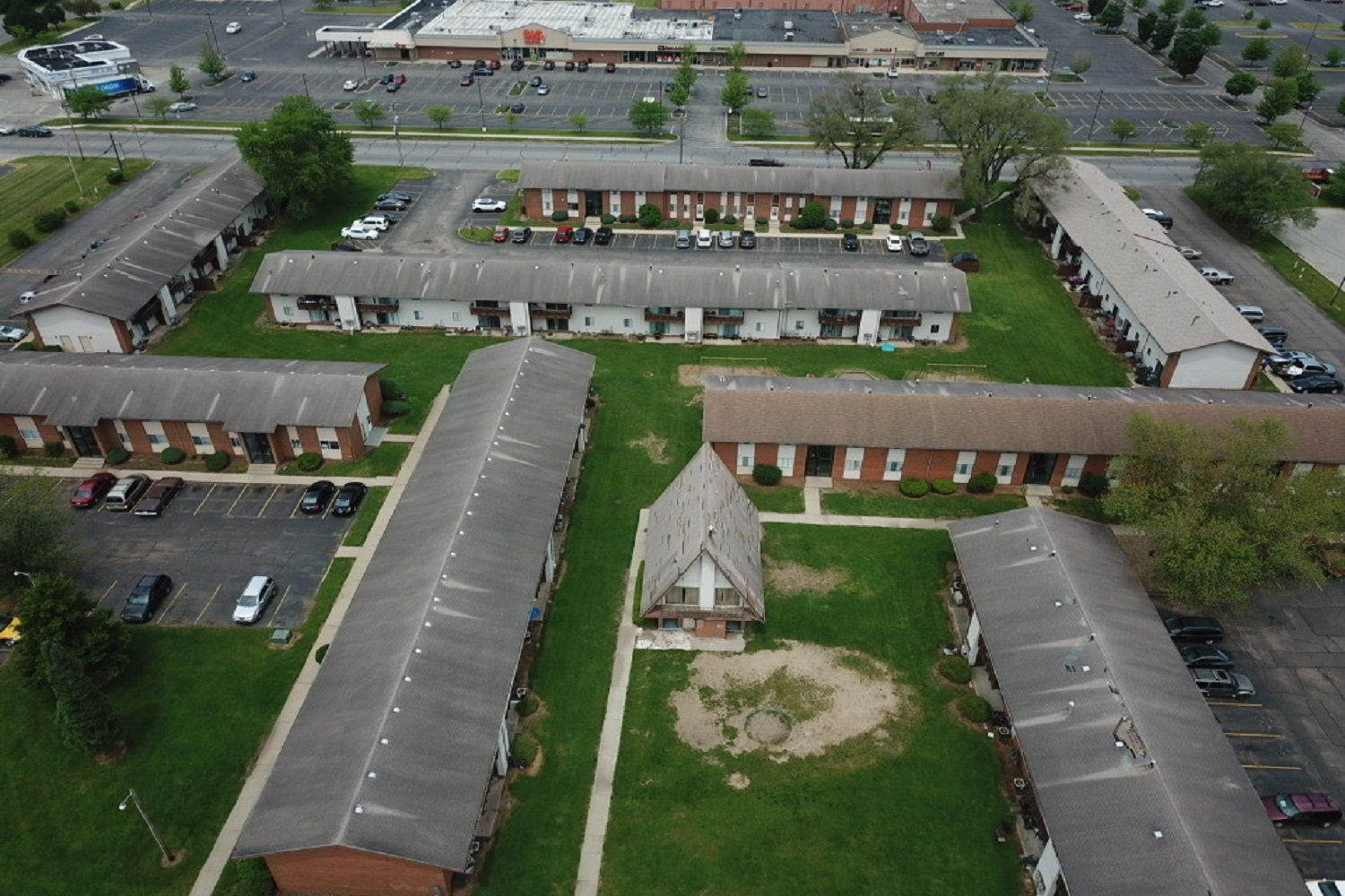 Elkhart Green Apartments exterior view in Elkhart, Indiana
