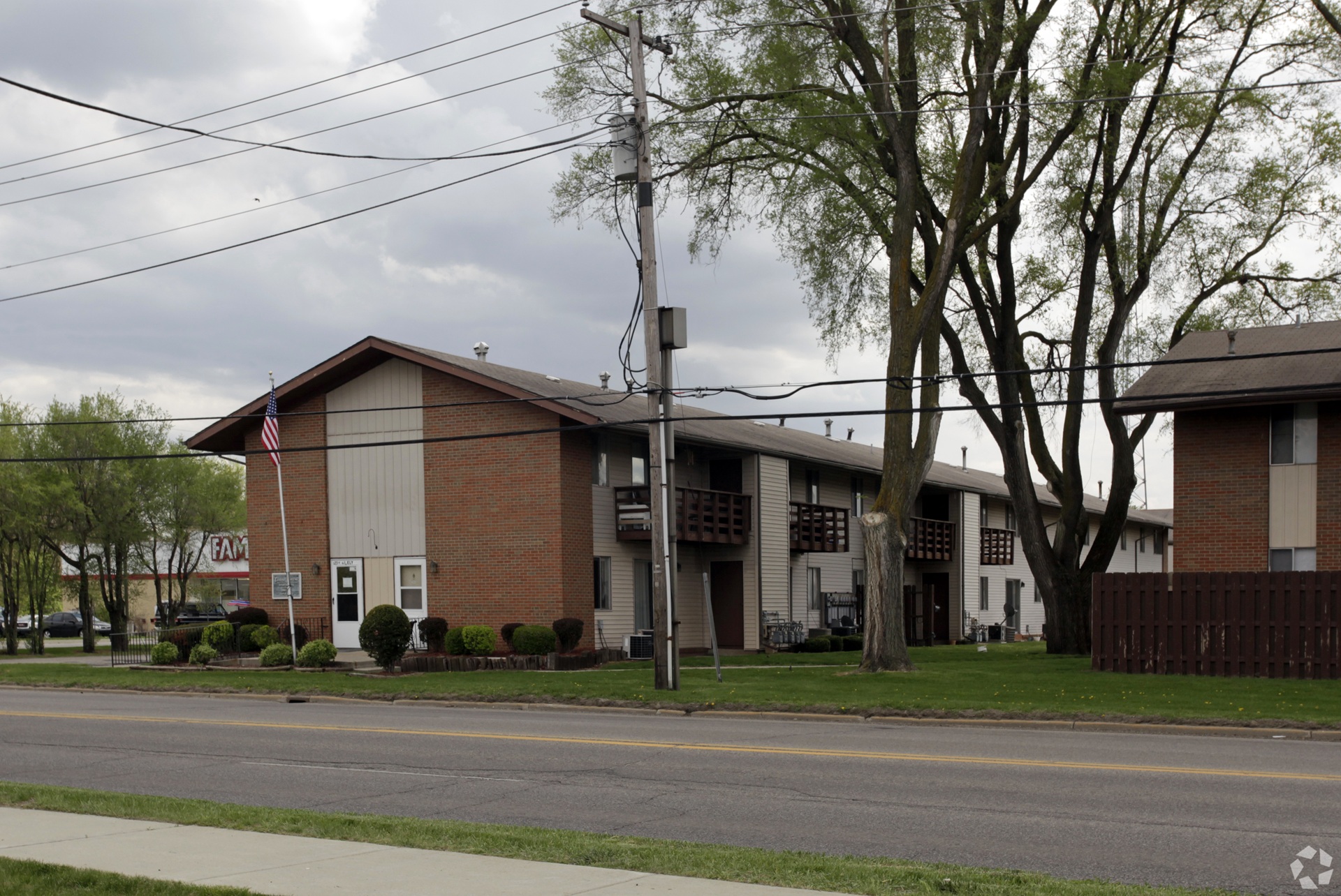 Elkhart Green Apartments exterior in Elkhart, IN